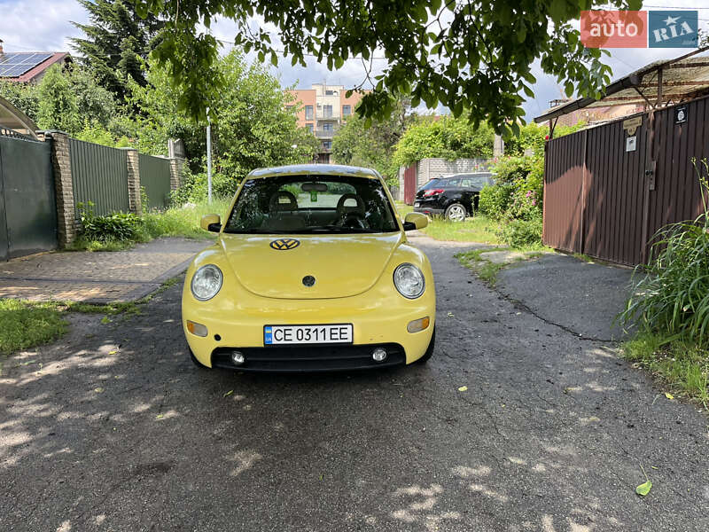 Хэтчбек Volkswagen Beetle 2001 в Киеве