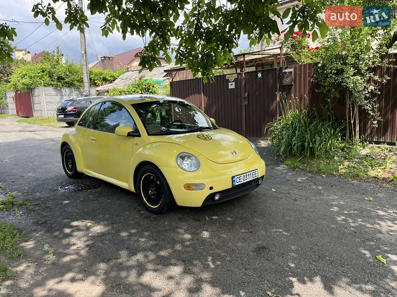Хэтчбек Volkswagen Beetle 2001 в Киеве