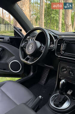 Хетчбек Volkswagen Beetle 2012 в 