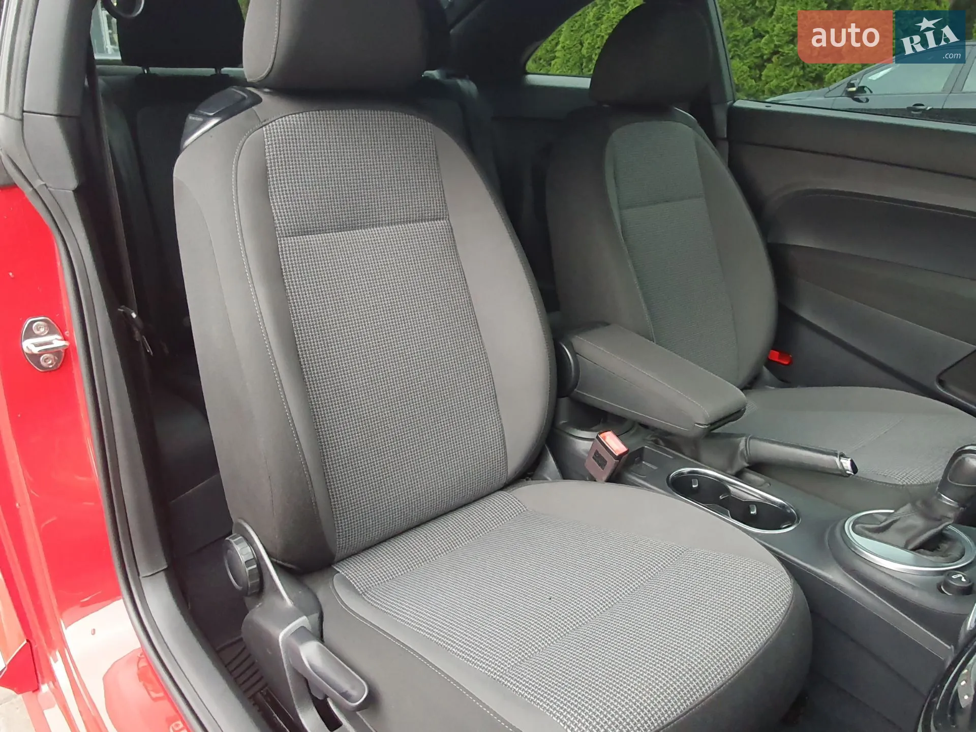 2019 Volkswagen Beetle - мініатюра 41