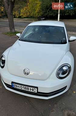 Хэтчбек Volkswagen Beetle 2016 в 