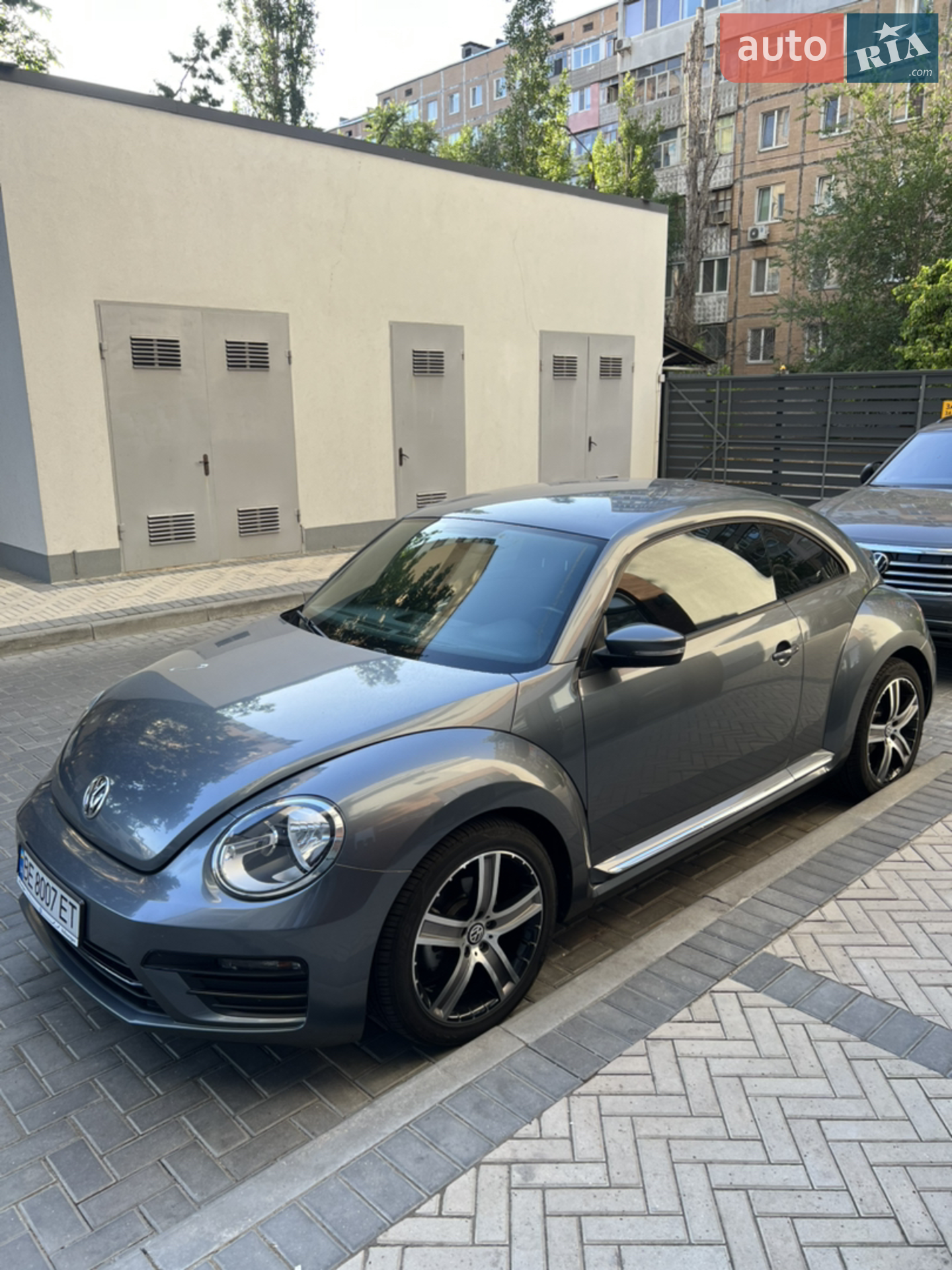 2019 Volkswagen Beetle - мініатюра 2