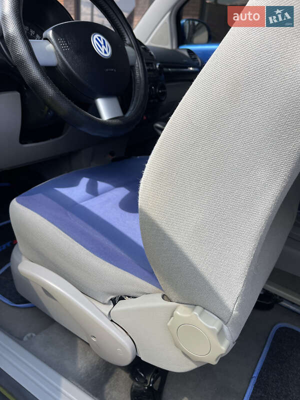 Хэтчбек Volkswagen Beetle 2001 в Шепетовке фото 9 Хэтчбек Volkswagen Beetle 2001 в Шепетовке