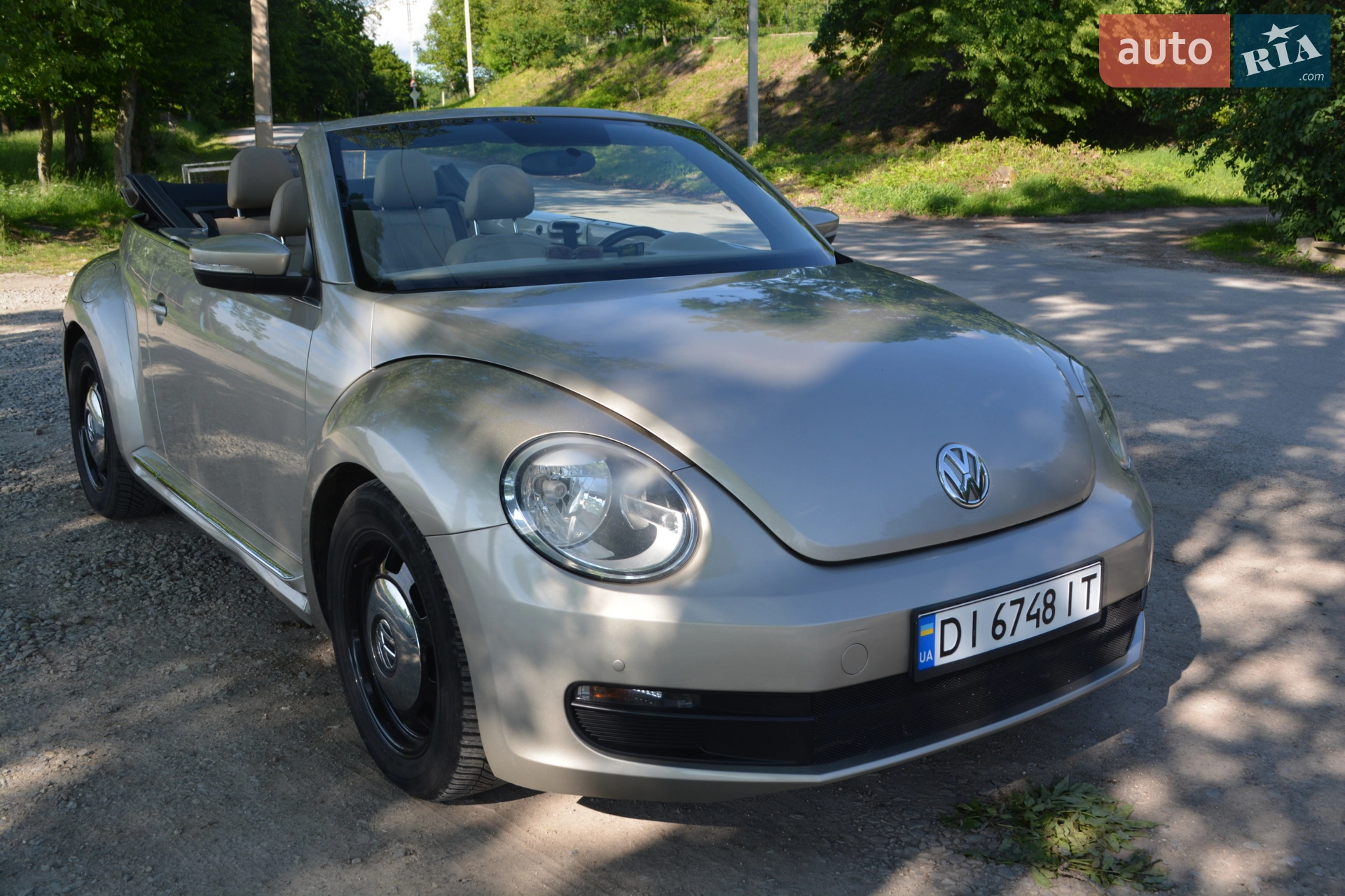 2013 Volkswagen Beetle - мініатюра 3