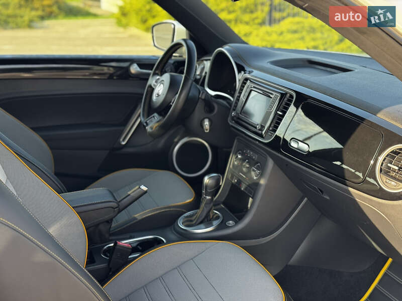 Хэтчбек Volkswagen Beetle 2016 в Сумах