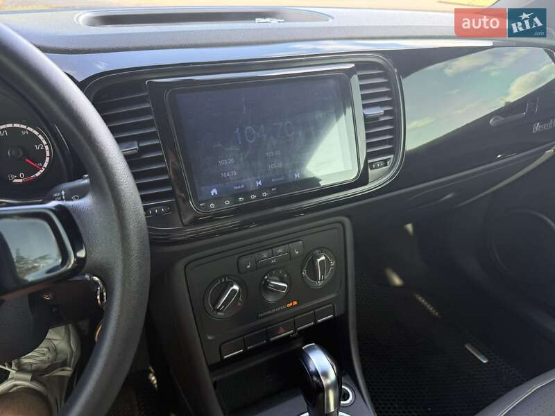 Хэтчбек Volkswagen Beetle 2015 в Кривом Роге