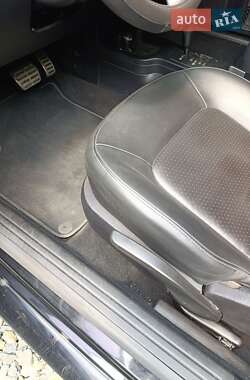 Хэтчбек Volkswagen Beetle 2010 в Киеве