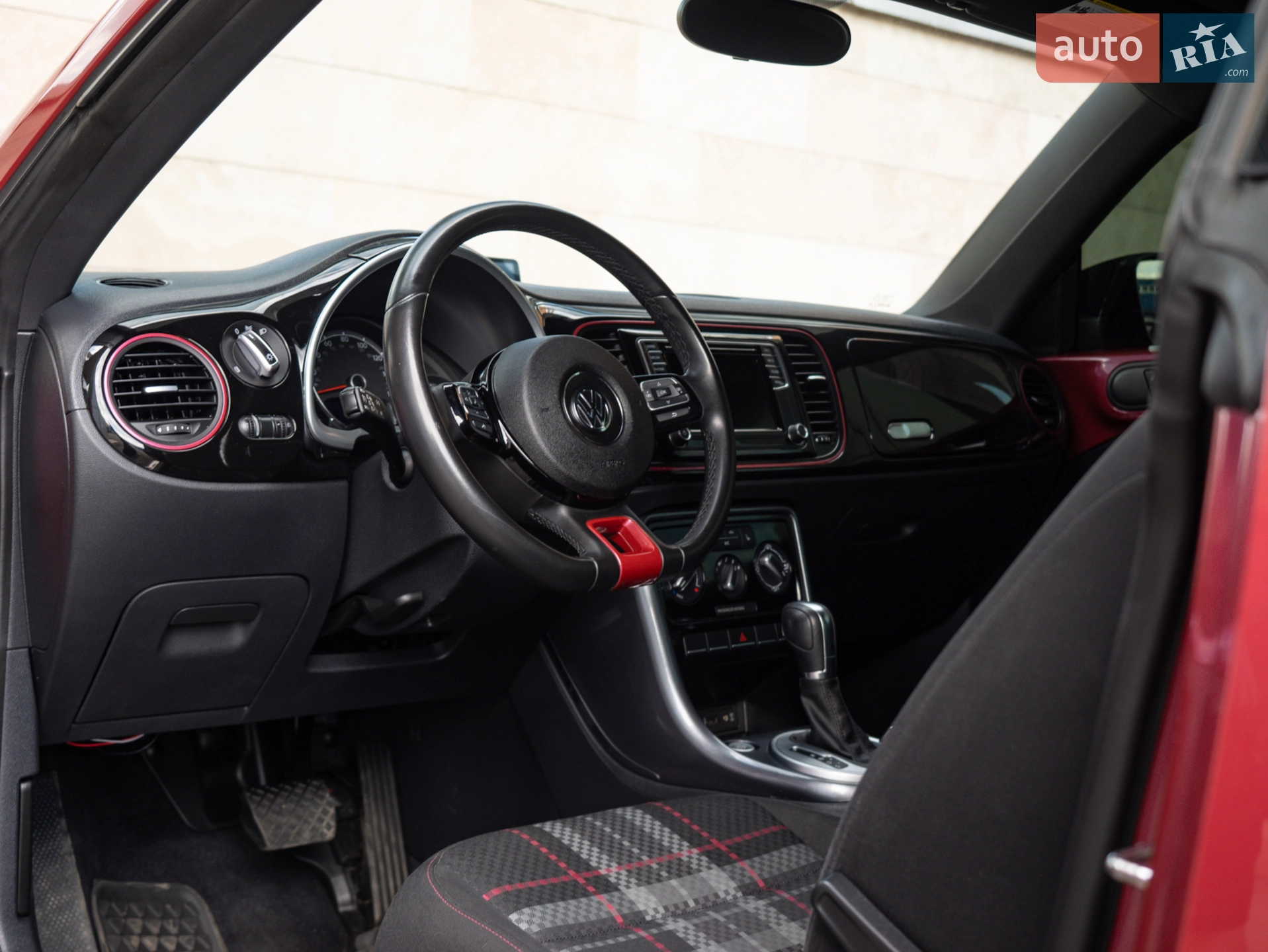 2016 Volkswagen Beetle - мініатюра 9