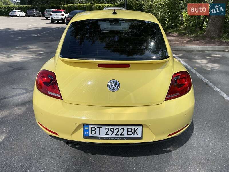 Хетчбек Volkswagen Beetle 2015 в Києві