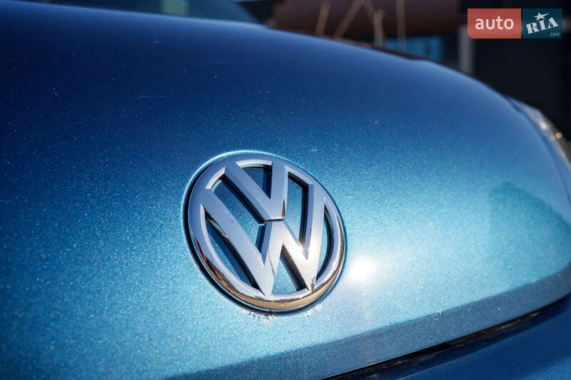 Хетчбек Volkswagen Beetle 2015 в Києві фото 8 Хетчбек Volkswagen Beetle 2015 в Києві