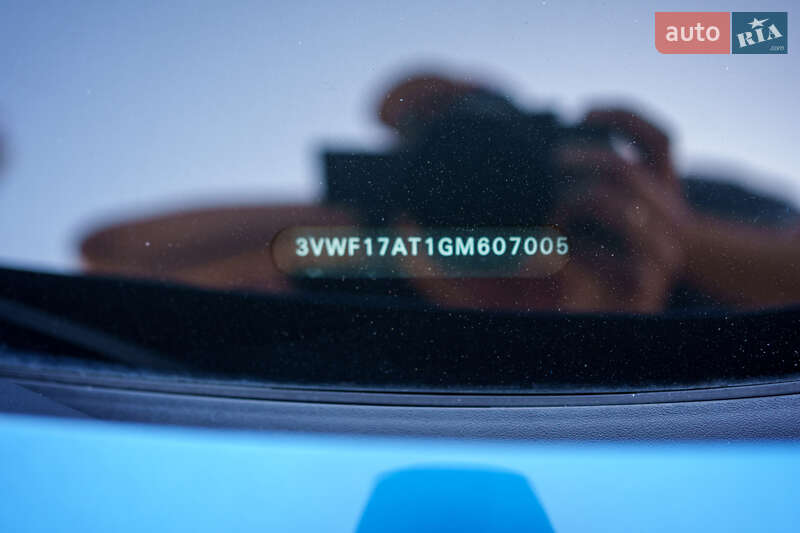 Хетчбек Volkswagen Beetle 2015 в Києві фото 17 Хетчбек Volkswagen Beetle 2015 в Києві