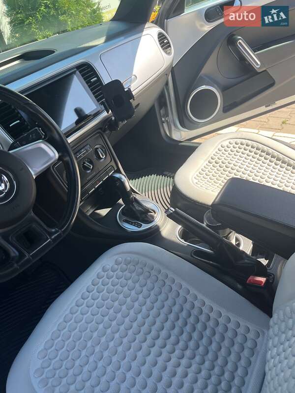 Хетчбек Volkswagen Beetle 2013 в Києві