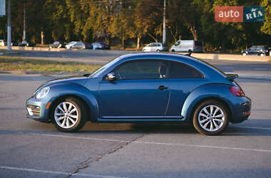 Хэтчбек Volkswagen Beetle 2017 в 