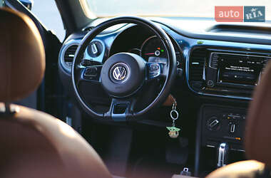 Хэтчбек Volkswagen Beetle 2017 в 