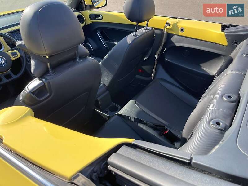 Кабріолет Volkswagen Beetle 2012 в Дніпрі