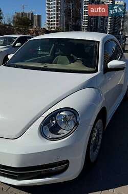 Хэтчбек Volkswagen Beetle 2016 в 