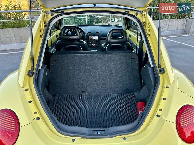 Хэтчбек Volkswagen Beetle 1999 в Киеве