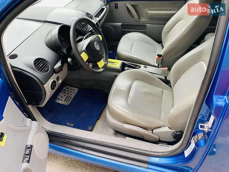 Хэтчбек Volkswagen Beetle 1999 в Харькове