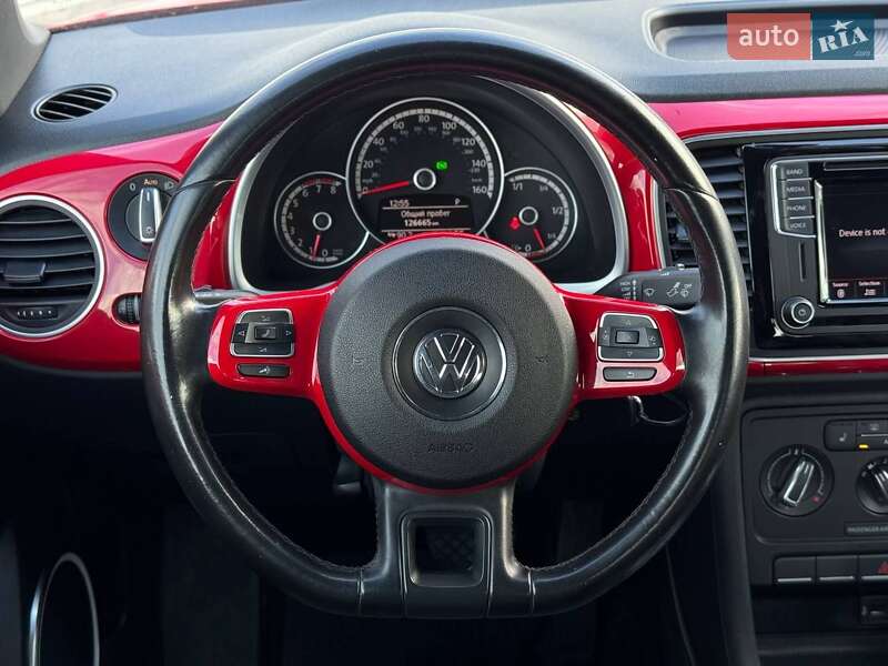 Хетчбек Volkswagen Beetle 2016 в Києві фото 17 Хетчбек Volkswagen Beetle 2016 в Києві