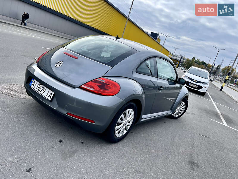 Хэтчбек Volkswagen Beetle 2011 в Киеве