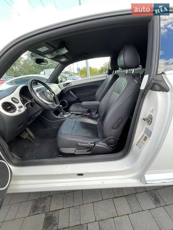 Хетчбек Volkswagen Beetle 2013 в Львові фото 9 Хетчбек Volkswagen Beetle 2013 в Львові