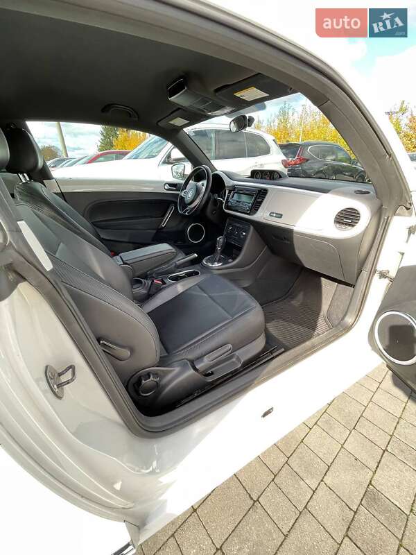 Хетчбек Volkswagen Beetle 2013 в Львові фото 22 Хетчбек Volkswagen Beetle 2013 в Львові