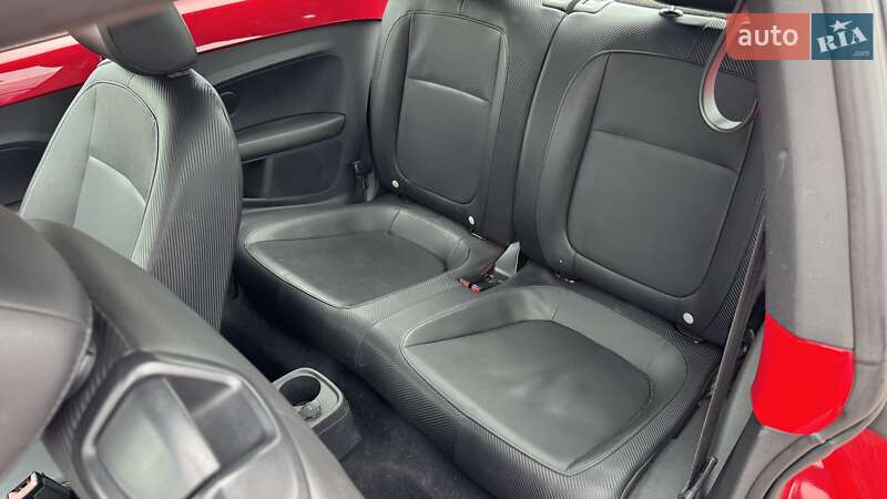 Хетчбек Volkswagen Beetle 2012 в Києві
