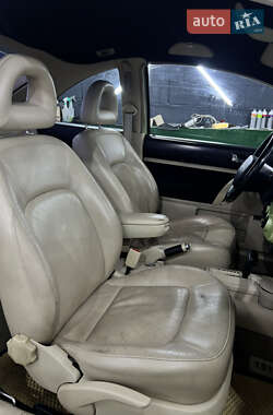 Хэтчбек Volkswagen Beetle 2000 в  фото 25 Хэтчбек Volkswagen Beetle 2000 в
