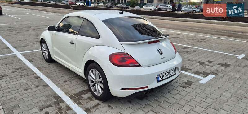 Хетчбек Volkswagen Beetle 2016 в Києві