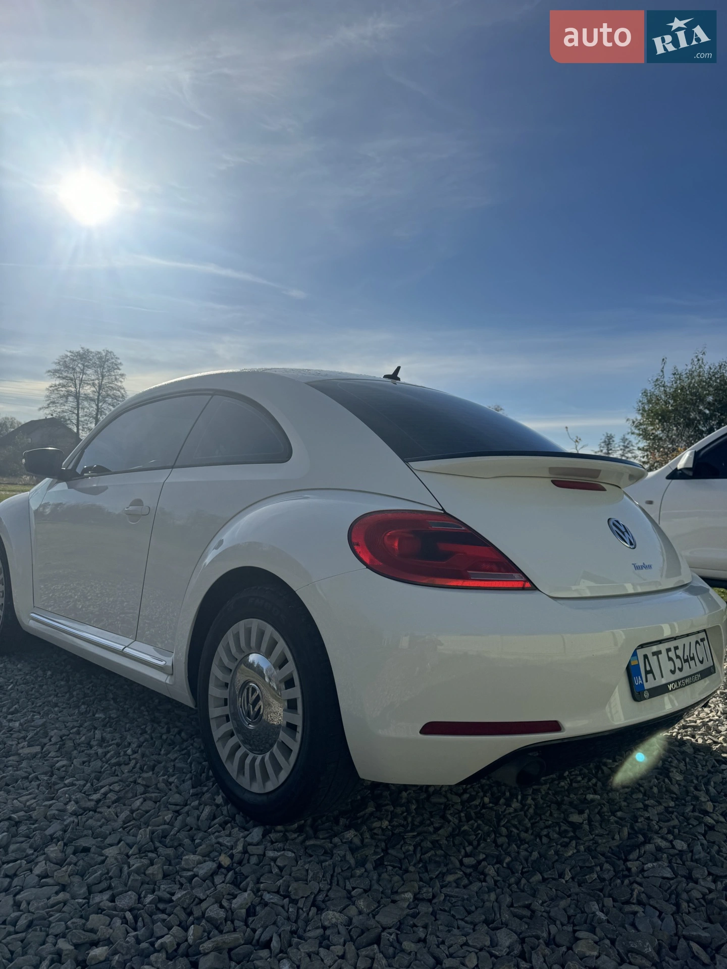2011 Volkswagen Beetle - мініатюра 8