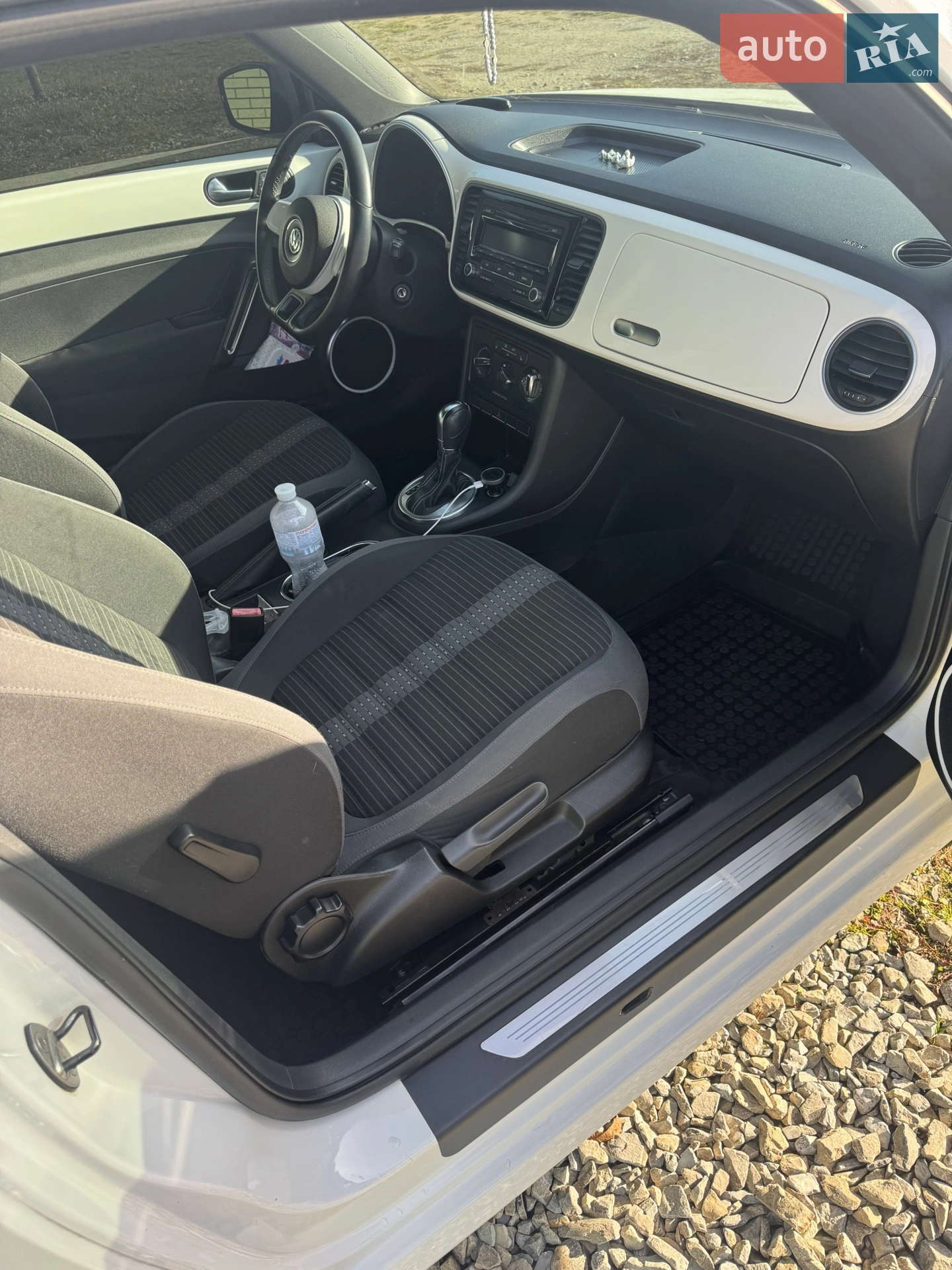 2011 Volkswagen Beetle - мініатюра 15