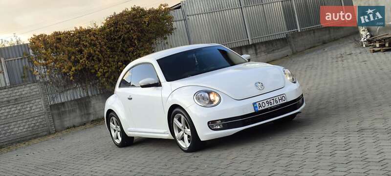 Хэтчбек Volkswagen Beetle 2014 в Мукачево