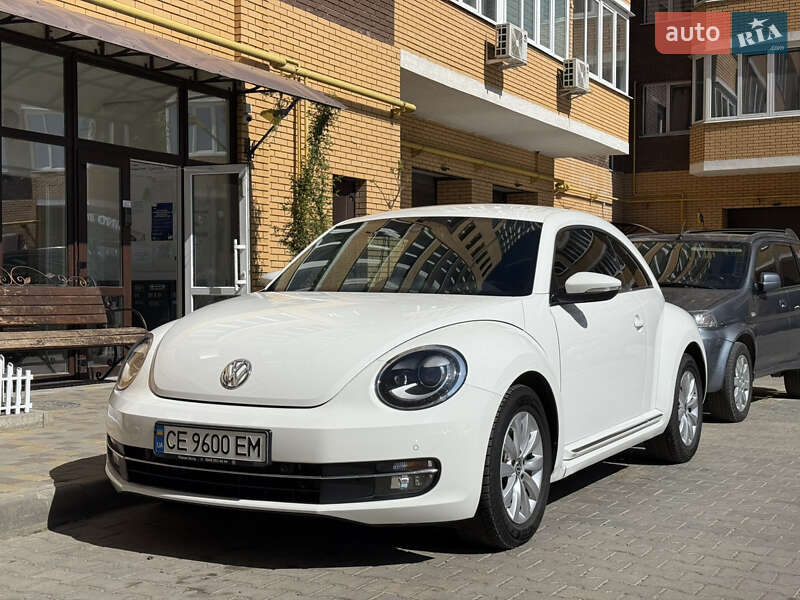 Хетчбек Volkswagen Beetle 2013 в Чернівцях