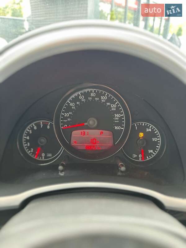 Хетчбек Volkswagen Beetle 2012 в Білогородці фото 32 Хетчбек Volkswagen Beetle 2012 в Білогородці