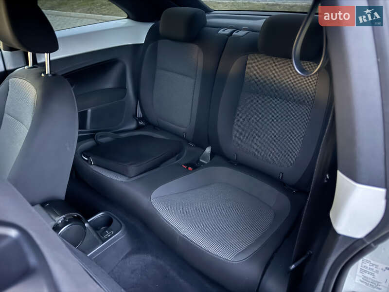 Хэтчбек Volkswagen Beetle 2013 в Ивано-Франковске фото 27 Хэтчбек Volkswagen Beetle 2013 в Ивано-Франковске