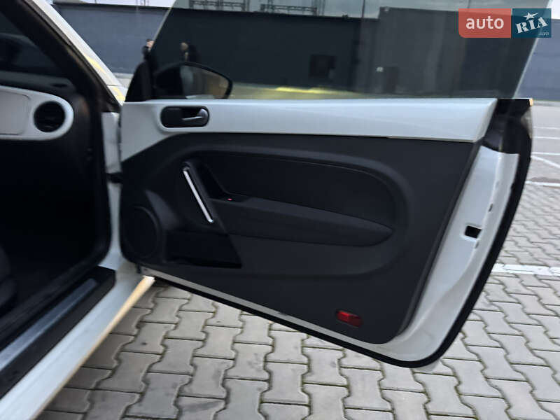 Хэтчбек Volkswagen Beetle 2013 в Ивано-Франковске фото 29 Хэтчбек Volkswagen Beetle 2013 в Ивано-Франковске