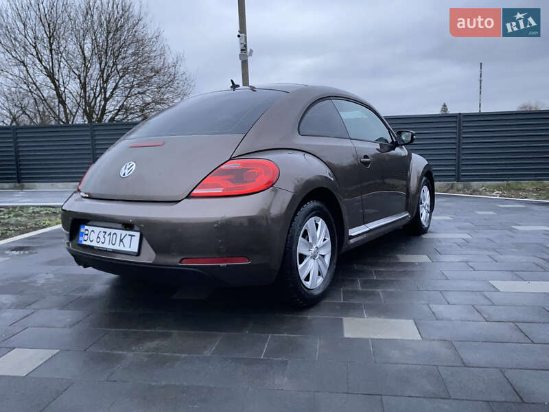 Хэтчбек Volkswagen Beetle 2012 в Львове