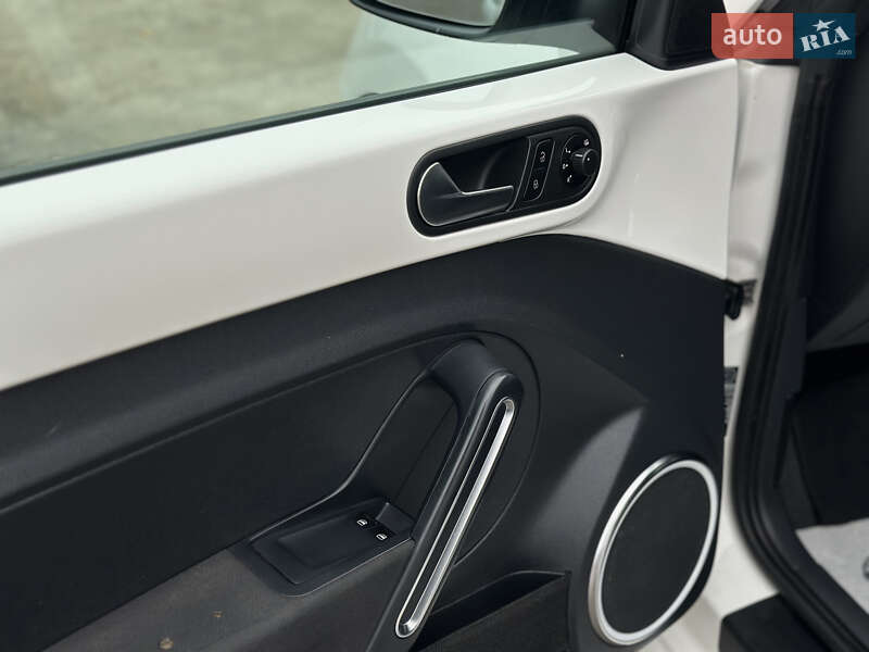 Хетчбек Volkswagen Beetle 2013 в Шептицькому