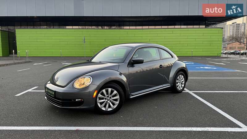 Хэтчбек Volkswagen Beetle 2016 в Киеве фото 12 Хэтчбек Volkswagen Beetle 2016 в Киеве