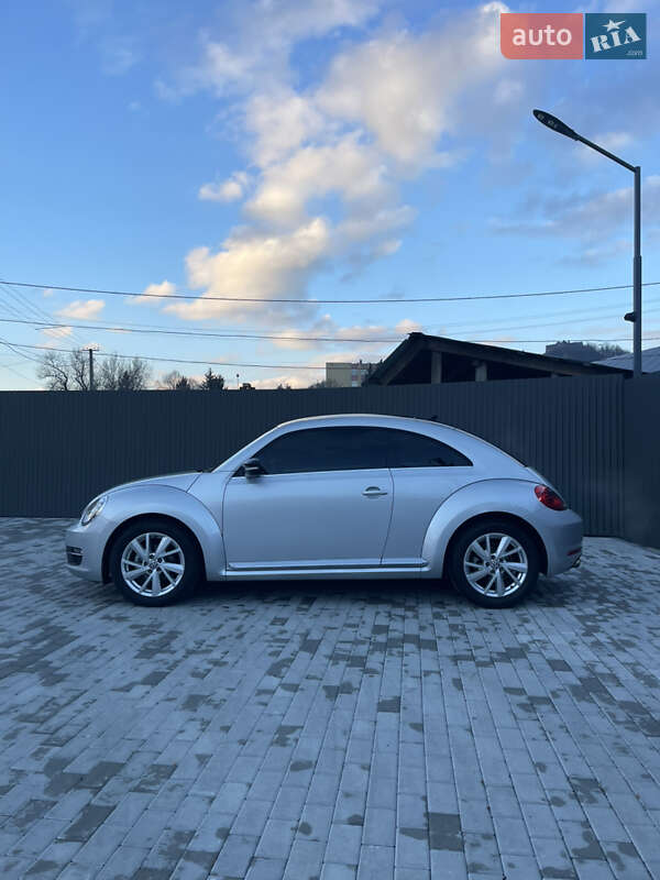Хетчбек Volkswagen Beetle 2014 в Хусті