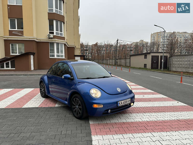 Хэтчбек Volkswagen Beetle 2003 в Киеве