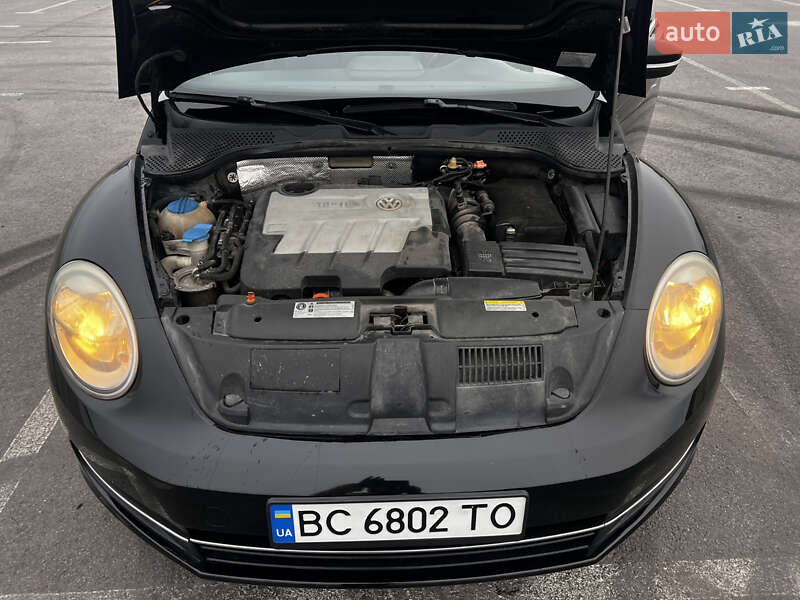 Хэтчбек Volkswagen Beetle 2013 в Львове