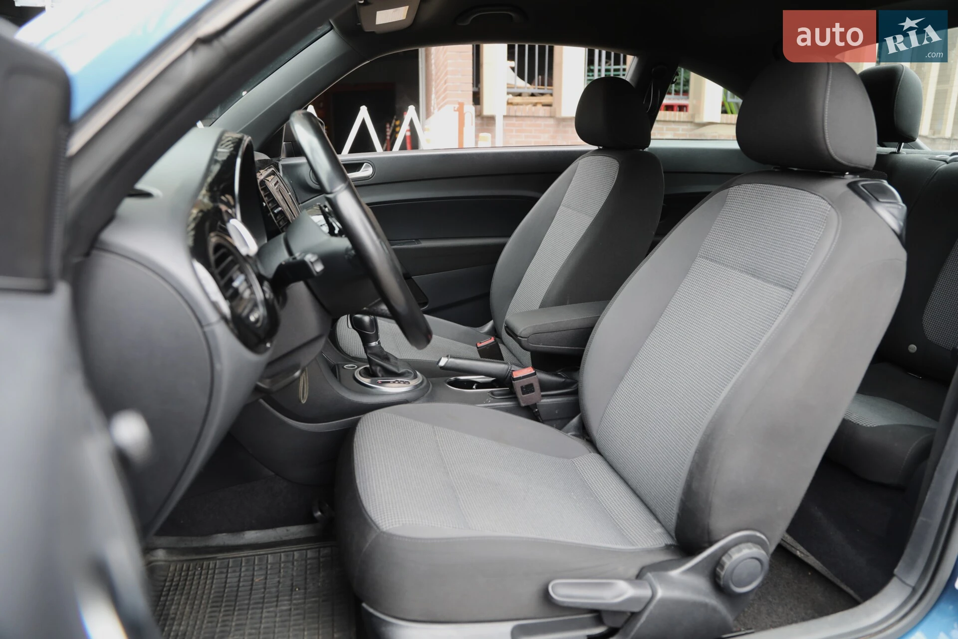 2018 Volkswagen Beetle - мініатюра 7