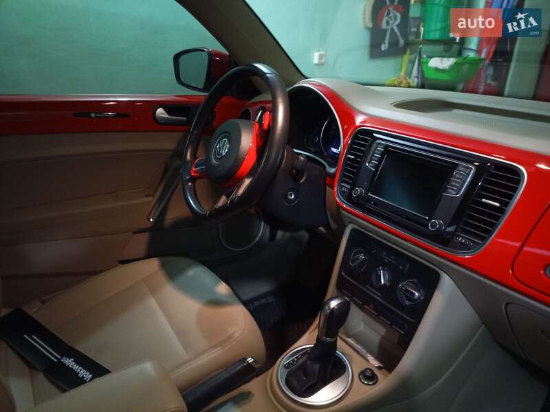 Хетчбек Volkswagen Beetle 2016 в Києві