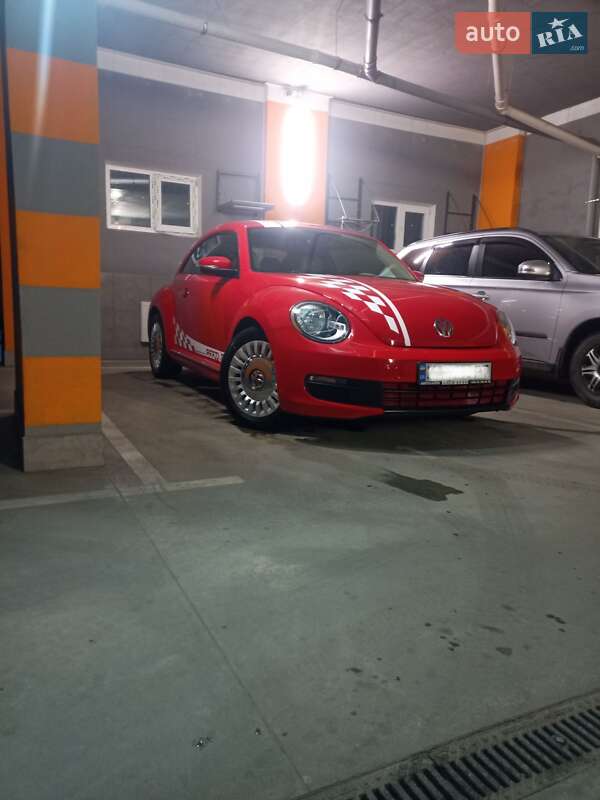 Хетчбек Volkswagen Beetle 2016 в Києві