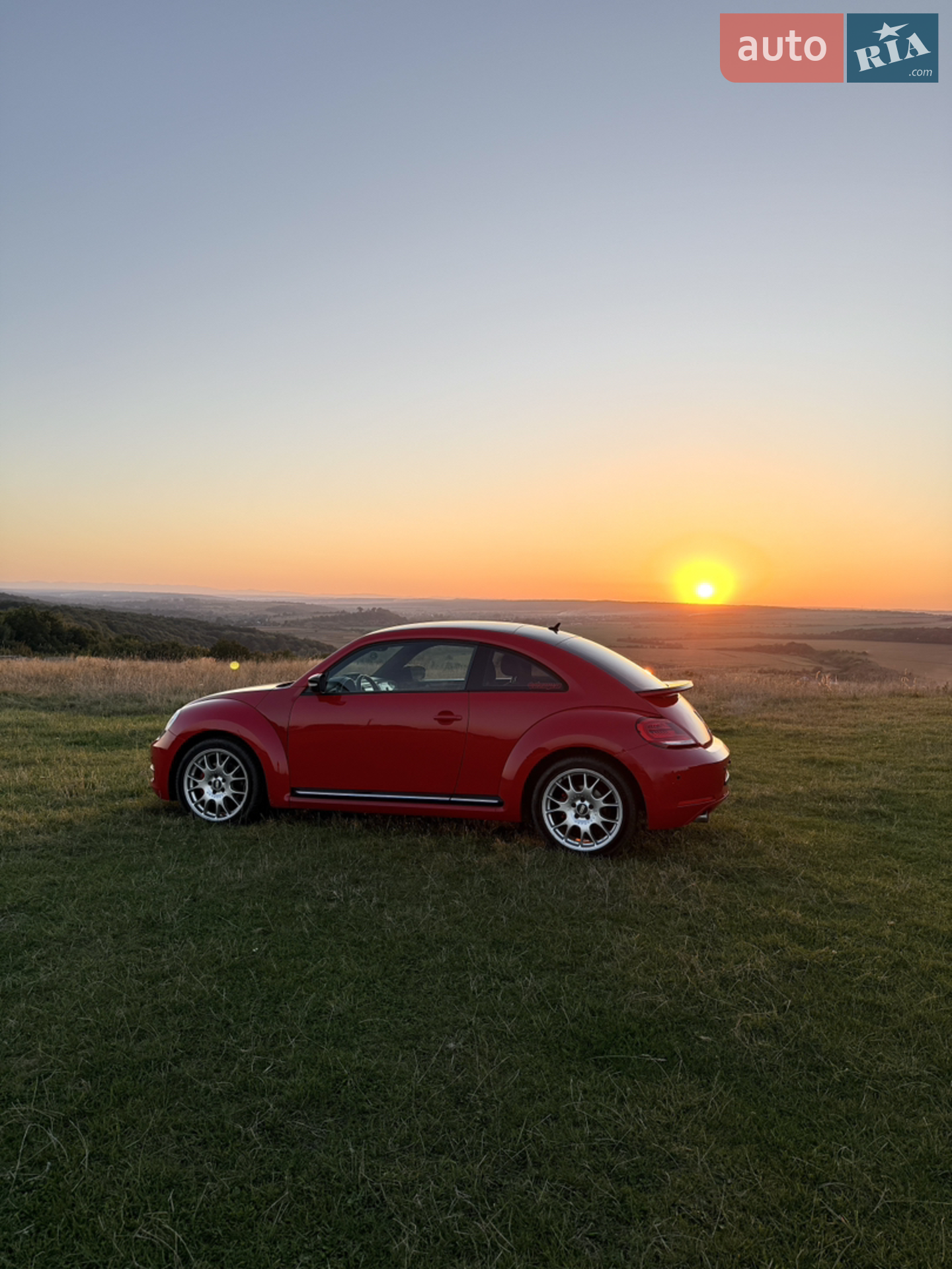 2012 Volkswagen Beetle - мініатюра 2