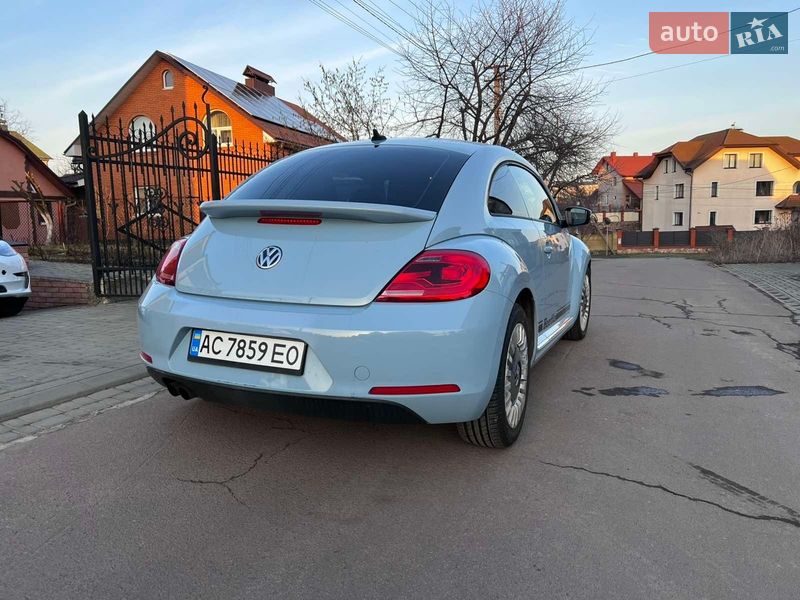 Хэтчбек Volkswagen Beetle 2013 в Луцке