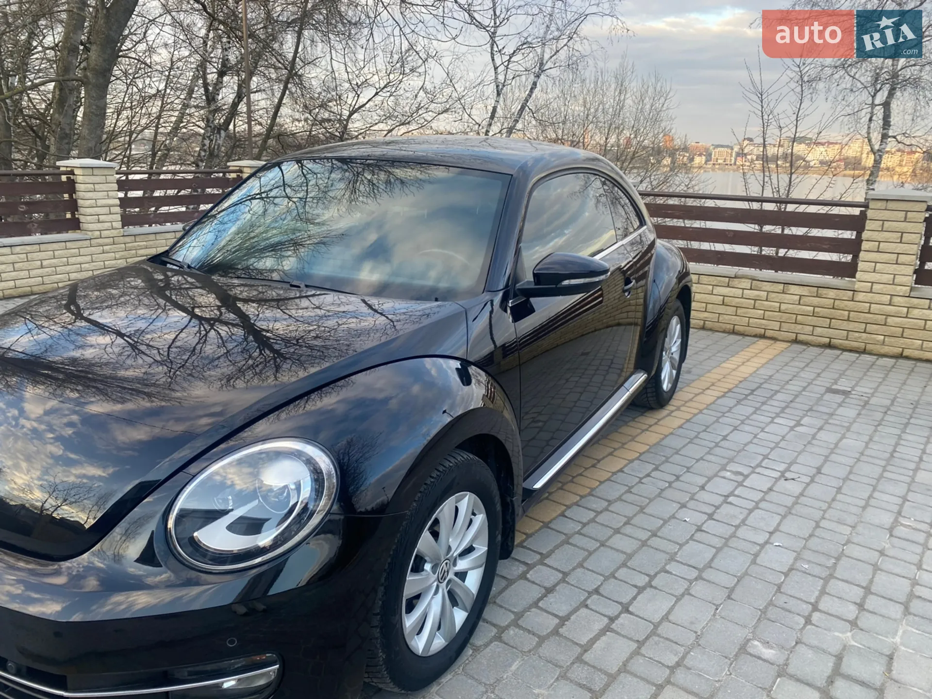 2014 Volkswagen Beetle - мініатюра 12