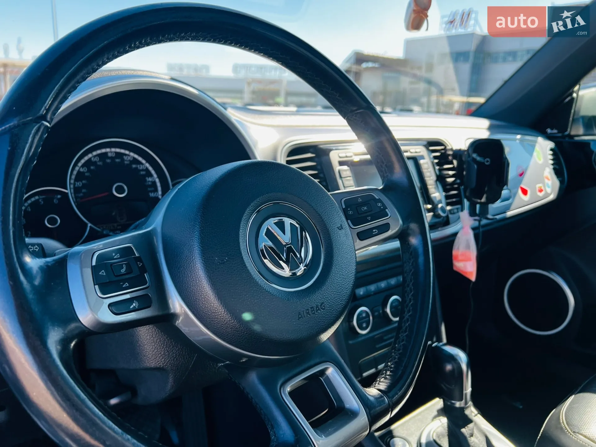 2014 Volkswagen Beetle - мініатюра 19