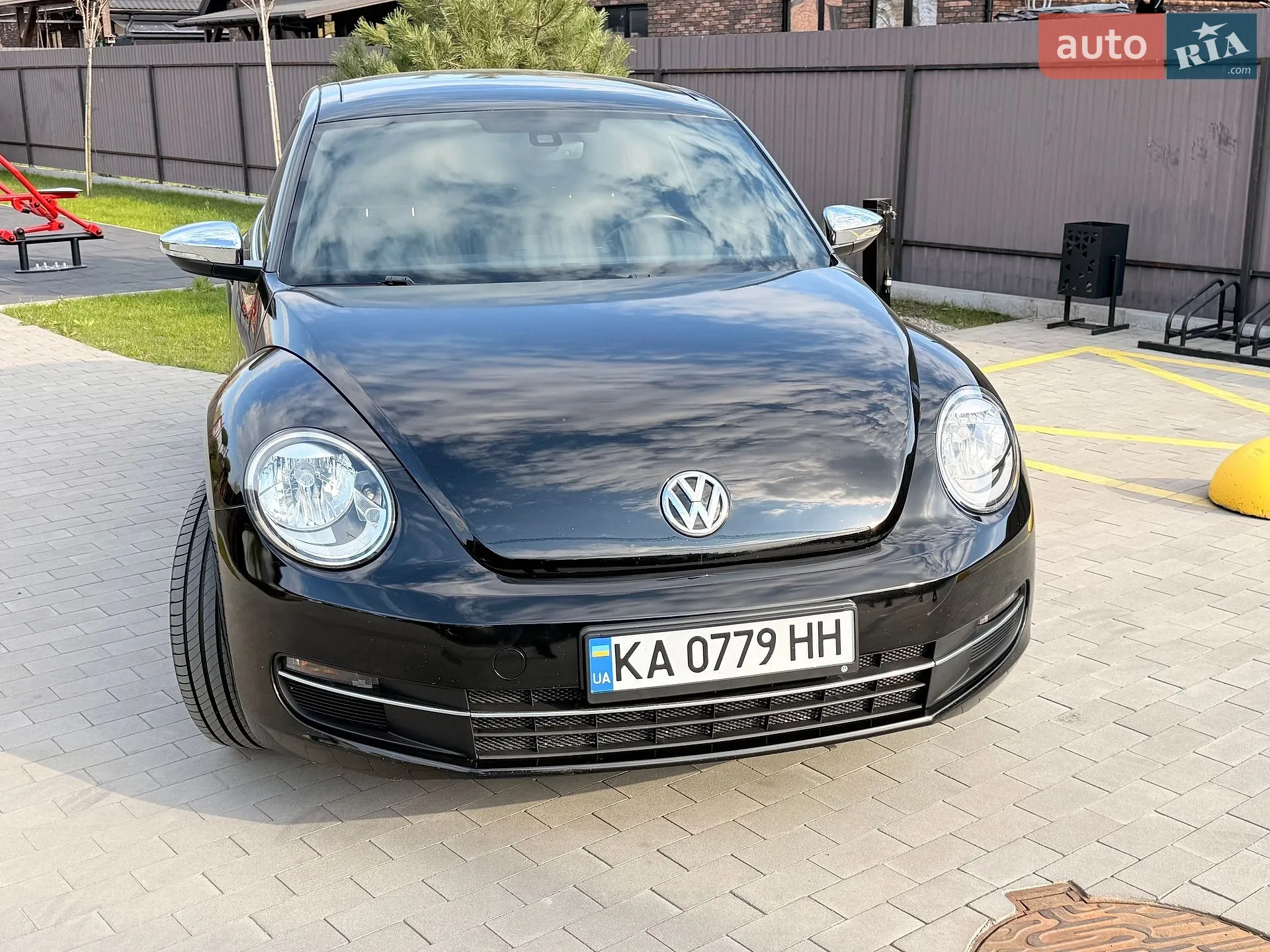 2015 Volkswagen Beetle - мініатюра 3